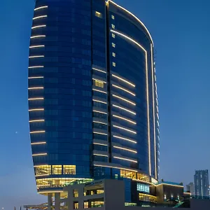 Radisson Blu Hotel, Canal View Dubaj